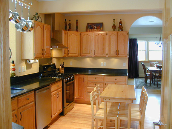 Dining Room can be seen from the Kitchen..........