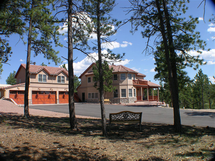 Main Residence with Guest Quarters above four car garage..........