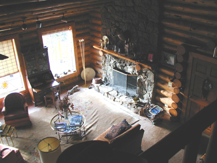 Looking down from the Loft into the Great Room.......