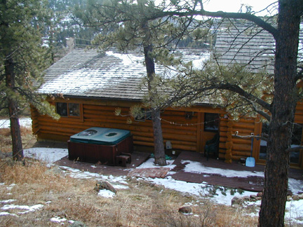 A Hot Tub on the back deck encourages reflection.......
