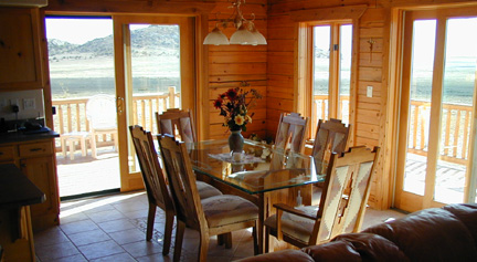 Plenty of Light in the Dining area..........