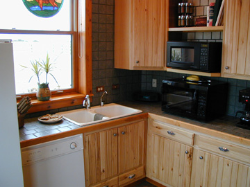 The bright and modern Kitchen..........