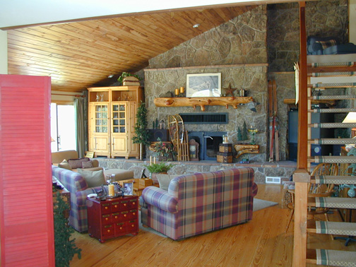 A Verrry large Fireplace.........